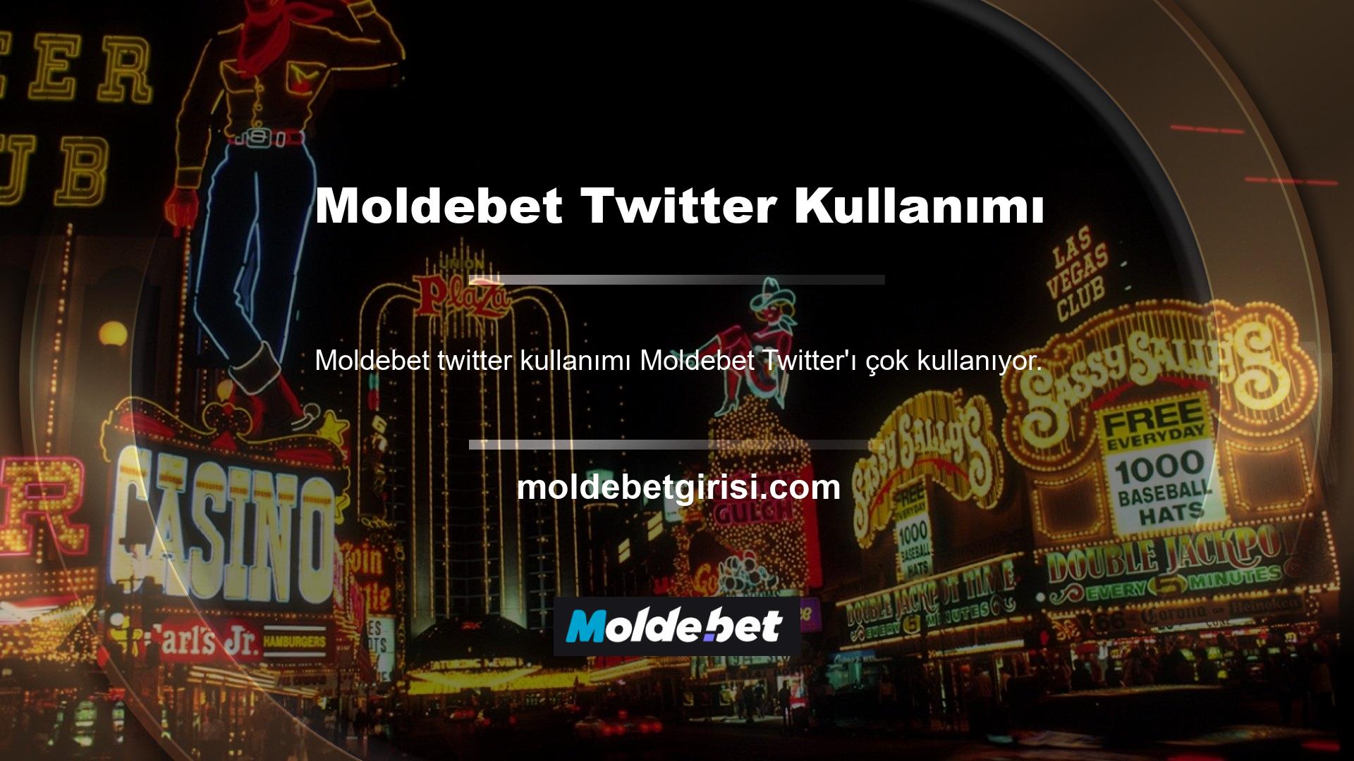 Sosyal medyada insanlarla konuşuyor